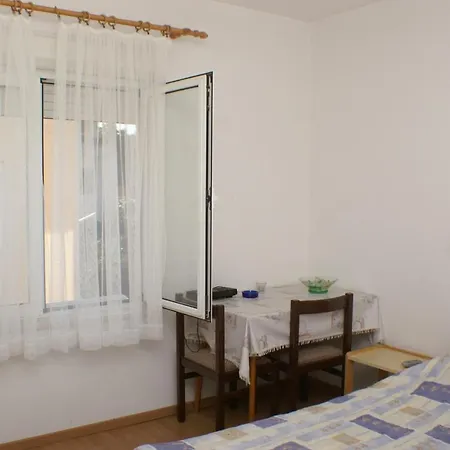 With Parking Space Brodarica, Sibenik - 4239 * Brodarica (Sibenik-Knin)