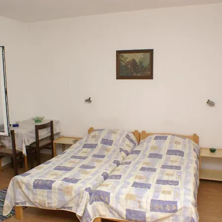 With Parking Space Brodarica, Sibenik - 4239 * Brodarica (Sibenik-Knin)